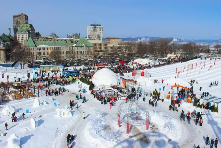 Lễ hội mùa đông ở Quebec Canada