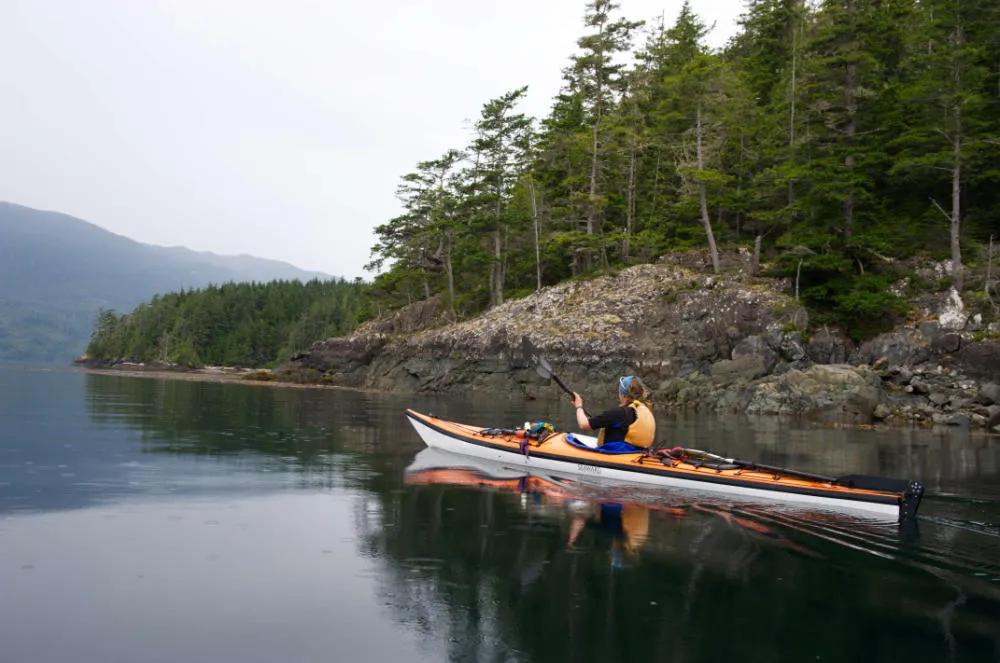 Eo biển Johnstone - Điểm chèo thuyền kayak ở Canada