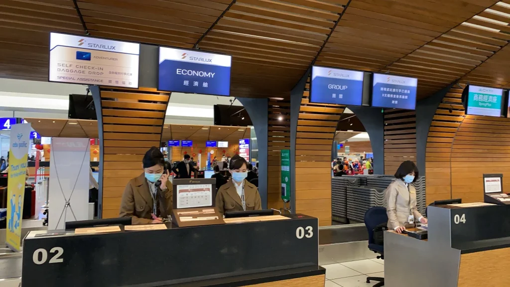 Hướng dẫn làm thủ tục tại sân bay của STARLUX Airlines